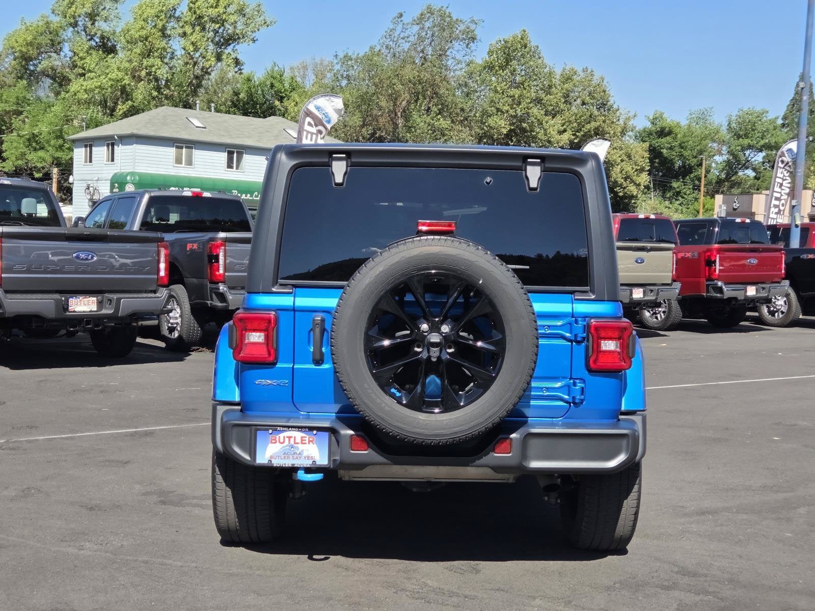 2023 Jeep Wrangler 4xe Sahara