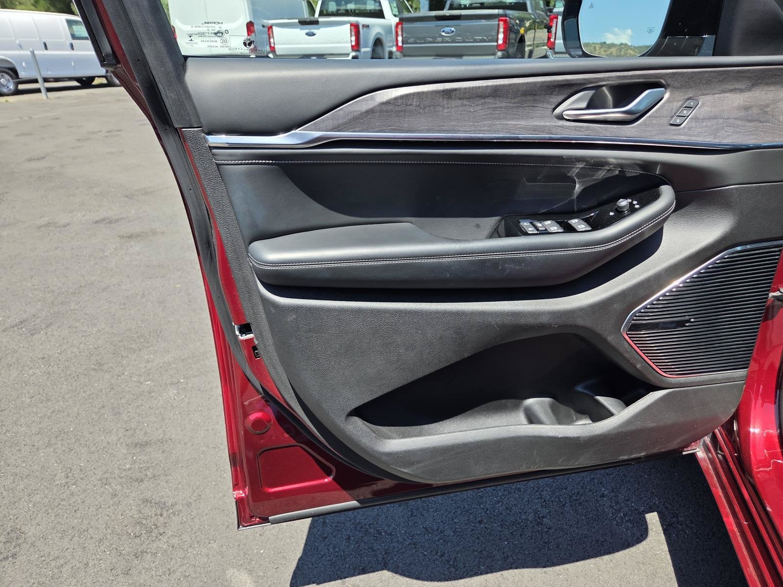 2023 Jeep Grand Cherokee L Overland