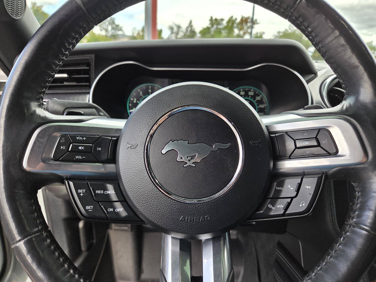 2022 Ford Mustang Mach 1