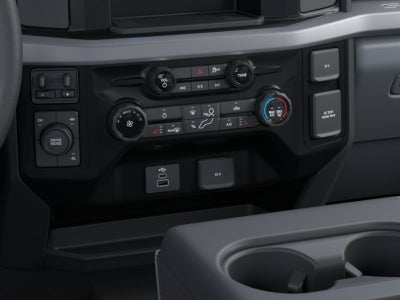 2026 Ford Super Duty F-550 DRW XLT