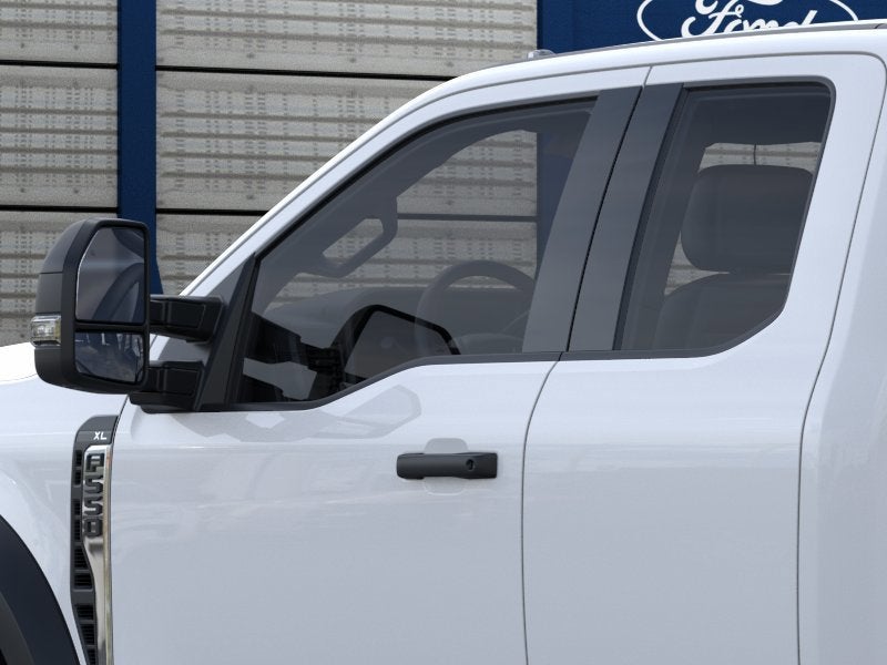 2026 Ford Super Duty F-550 DRW XL