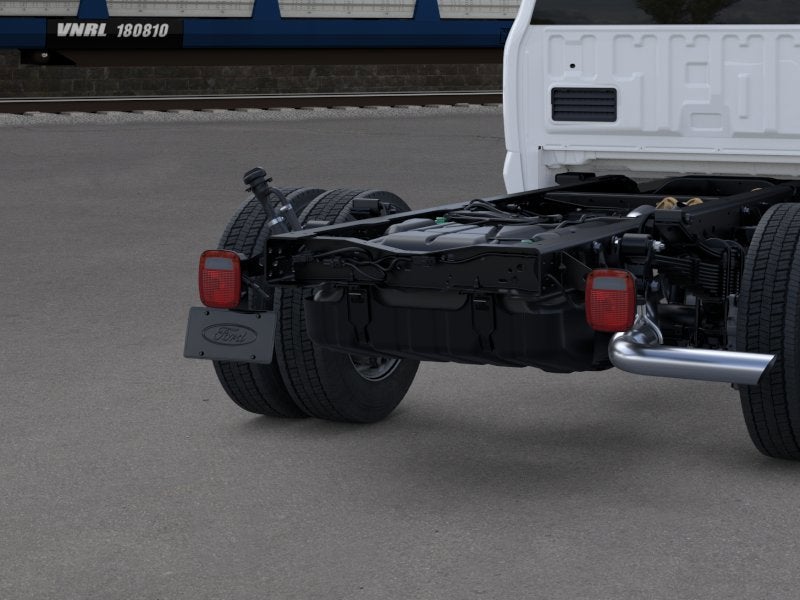2026 Ford Super Duty F-550 DRW XL