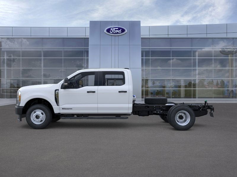 2026 Ford Super Duty F-350 DRW XL