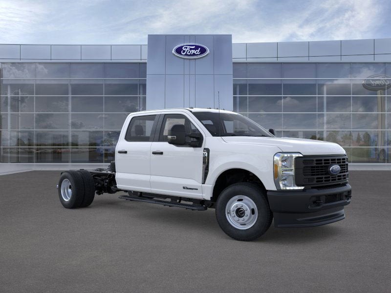 2026 Ford Super Duty F-350 DRW XL