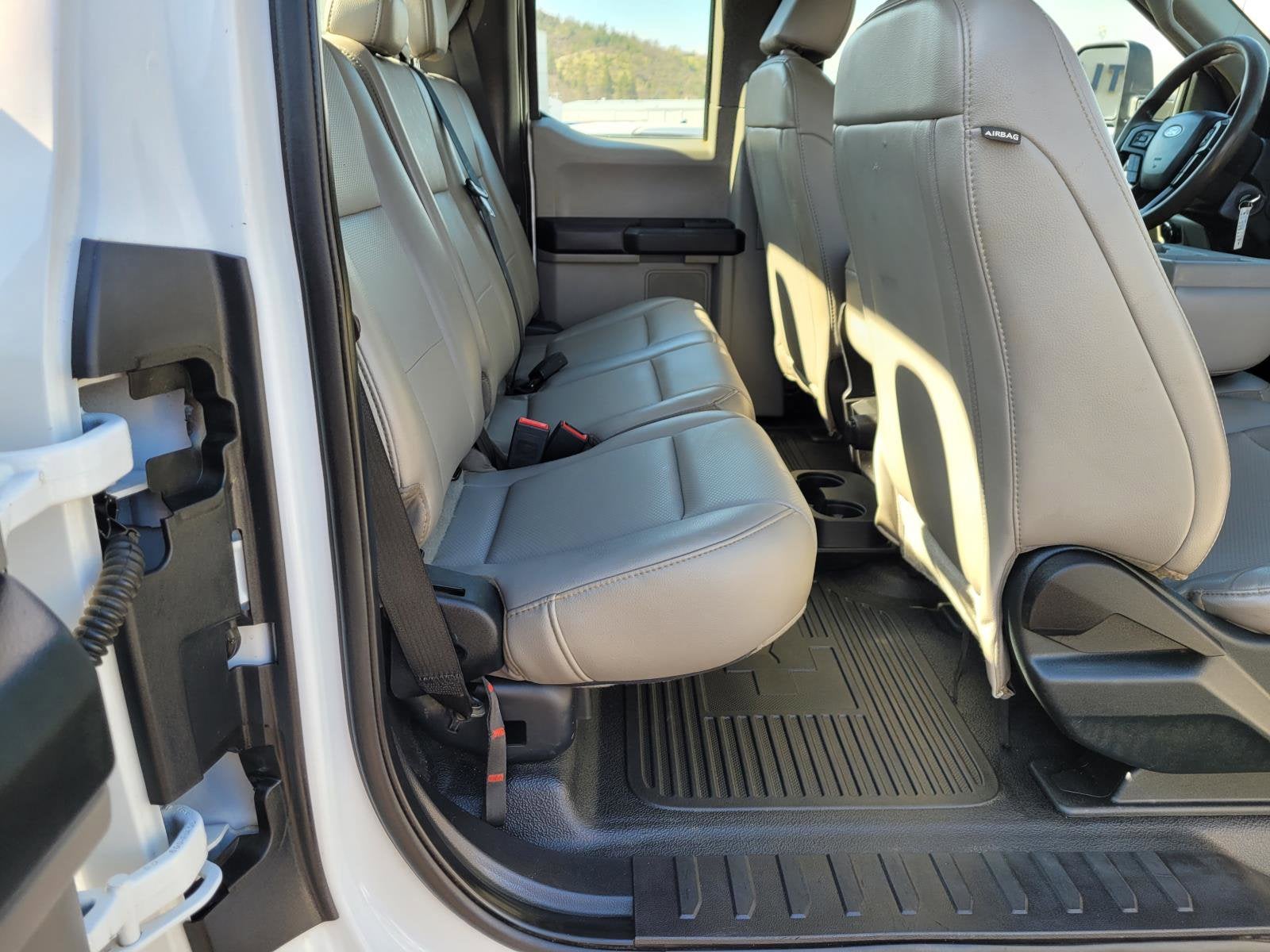 2021 Ford Super Duty F-350 SRW XL