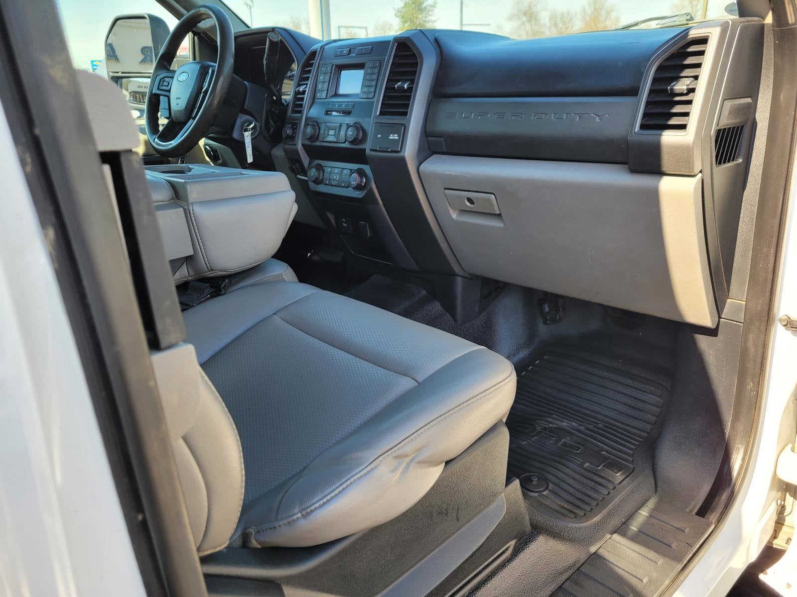 2021 Ford Super Duty F-350 SRW XL