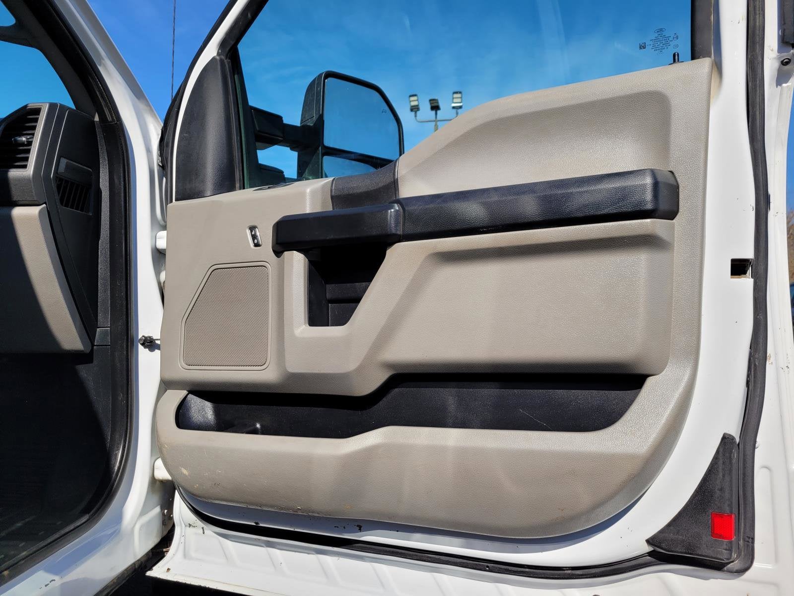 2021 Ford Super Duty F-350 SRW XL