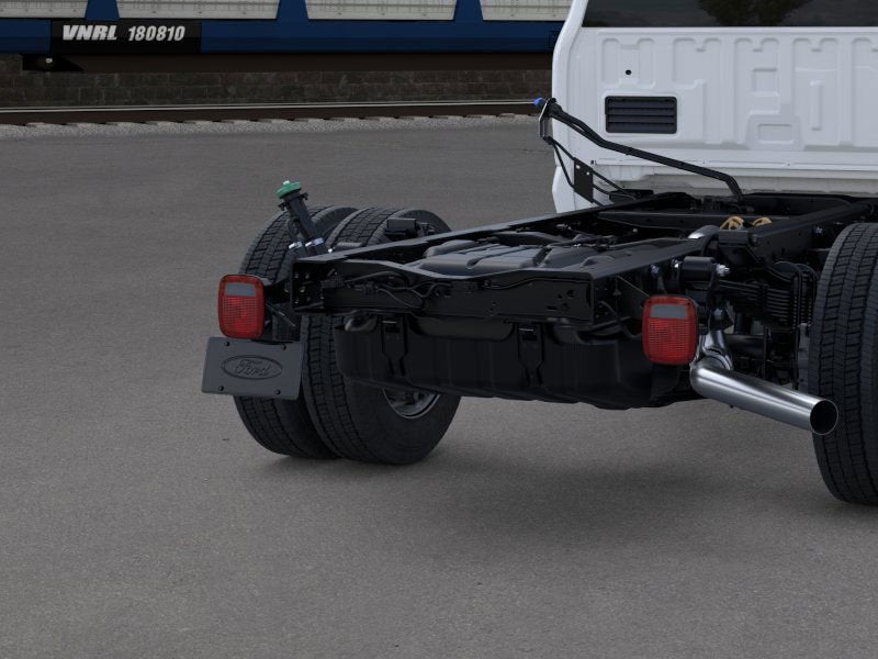 2026 Ford Super Duty F-550 DRW XL