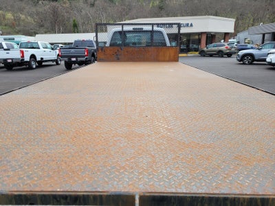 2016 Ford Super Duty F-550 DRW Base