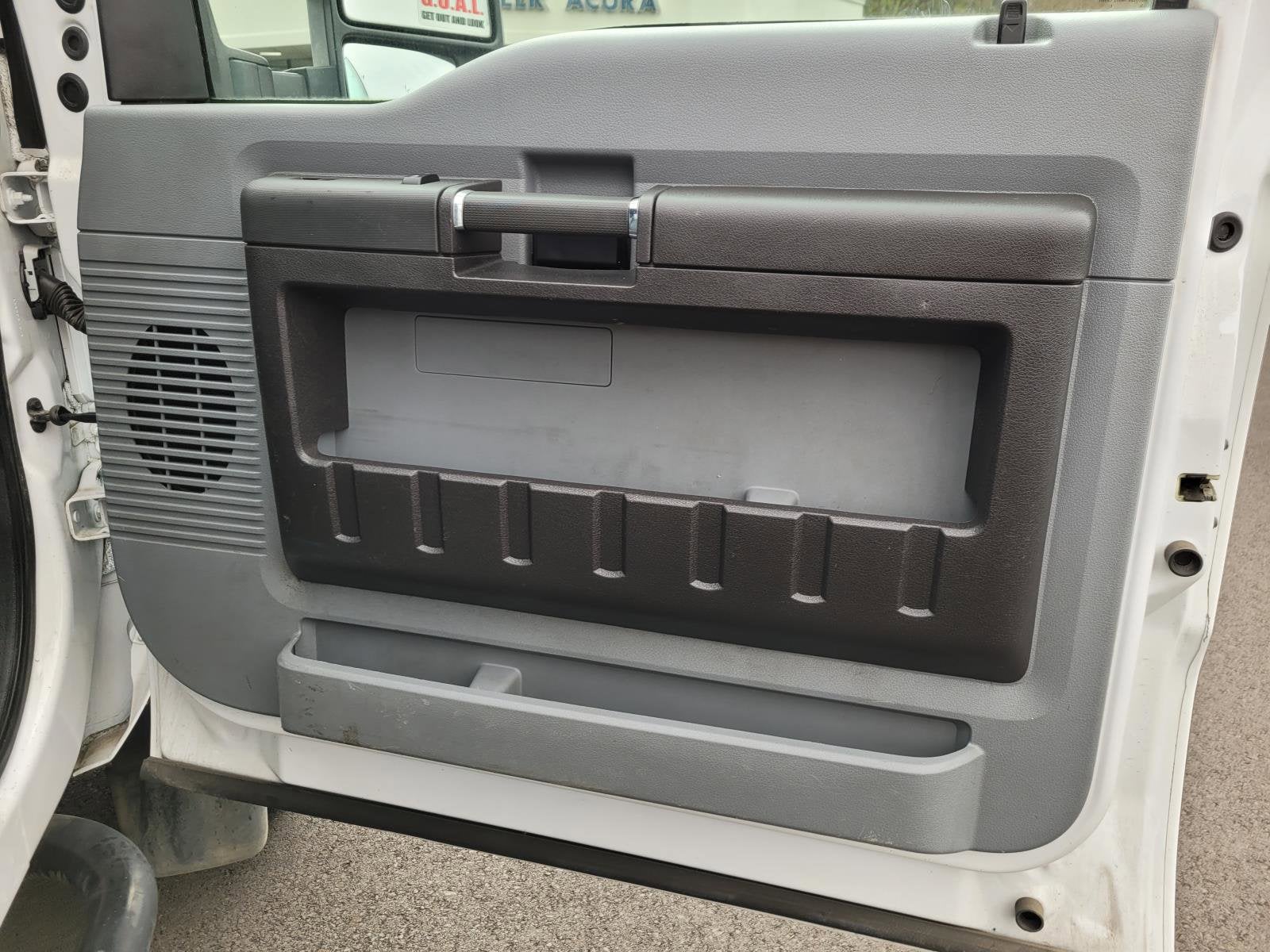 2016 Ford Super Duty F-550 DRW Base