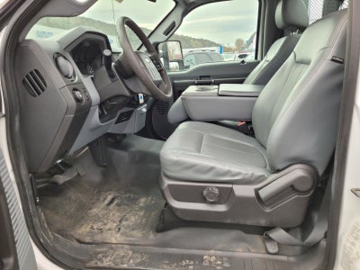 2016 Ford Super Duty F-550 DRW Base