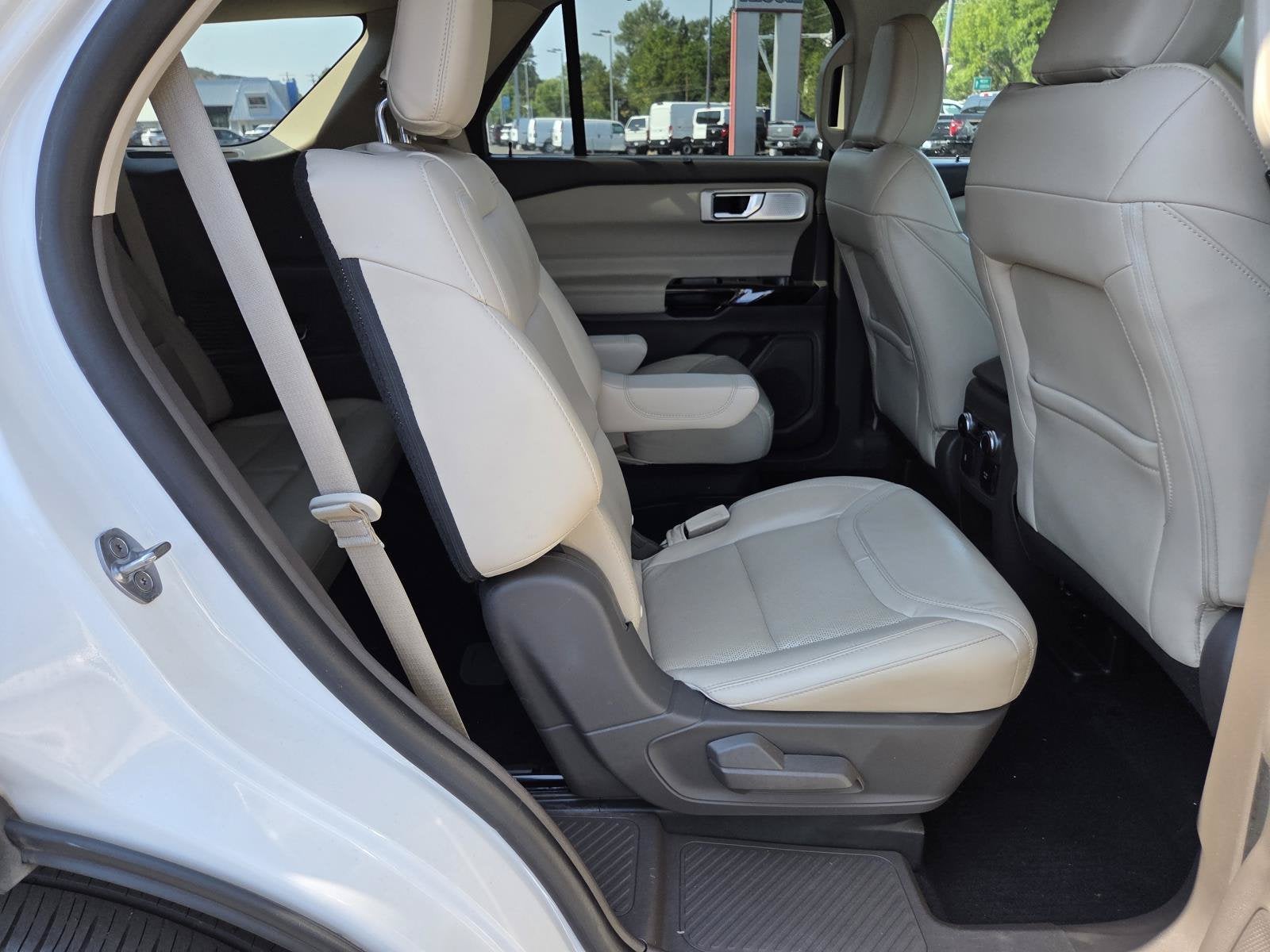 2021 Ford Explorer Platinum