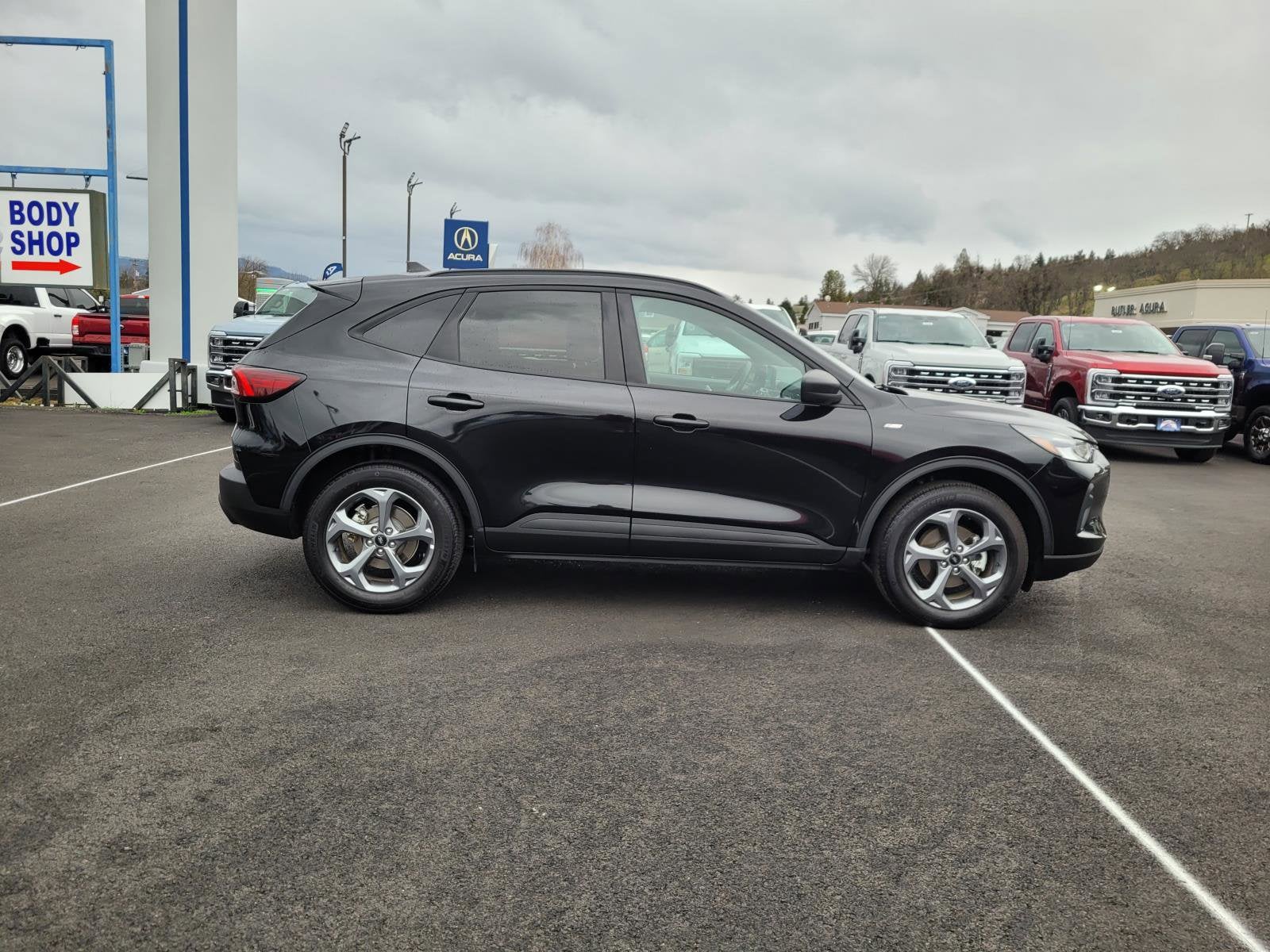 2025 Ford Escape ST-Line