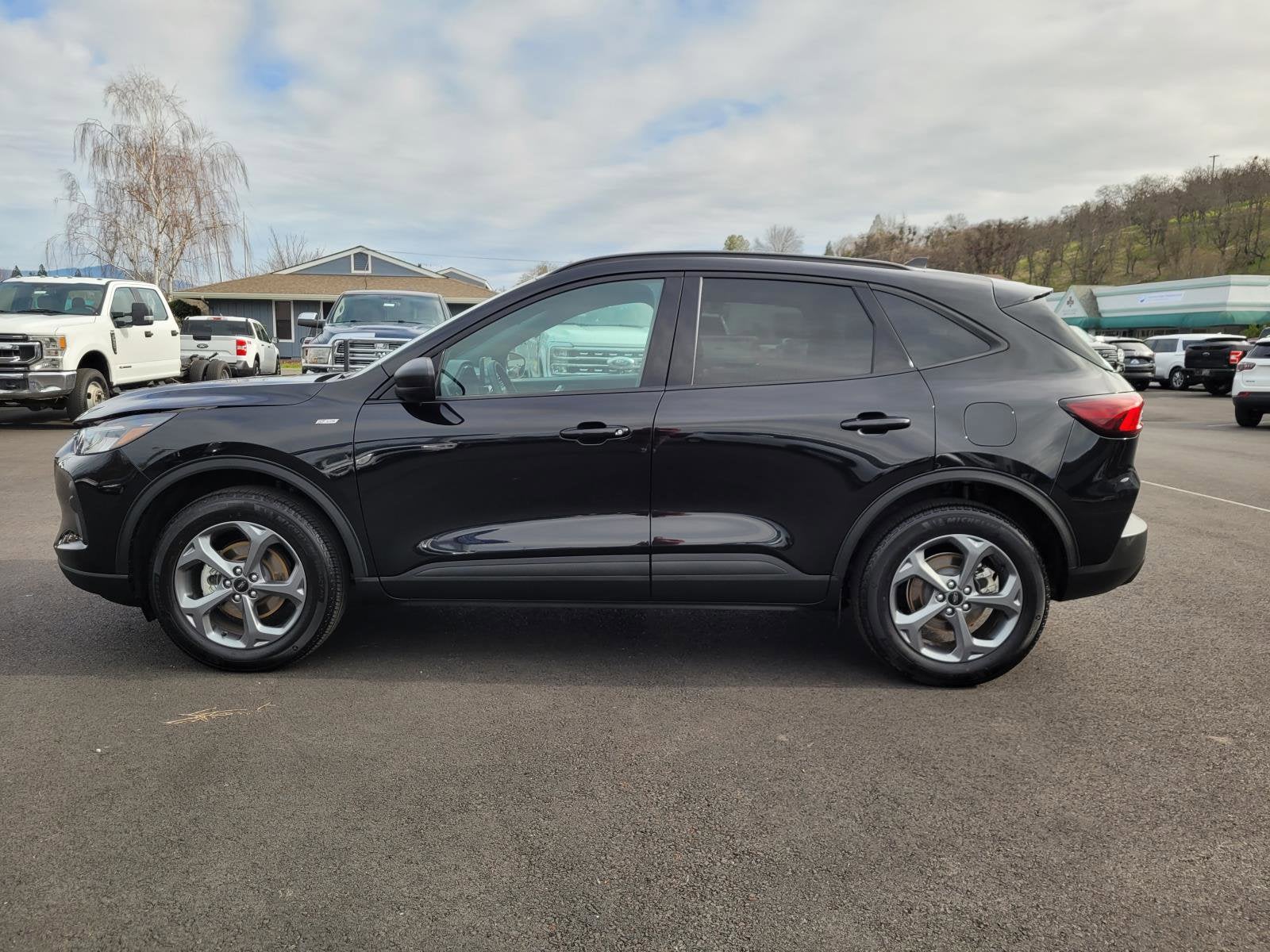 2025 Ford Escape ST-Line