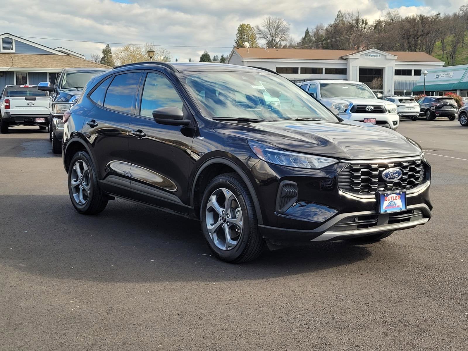 2025 Ford Escape ST-Line