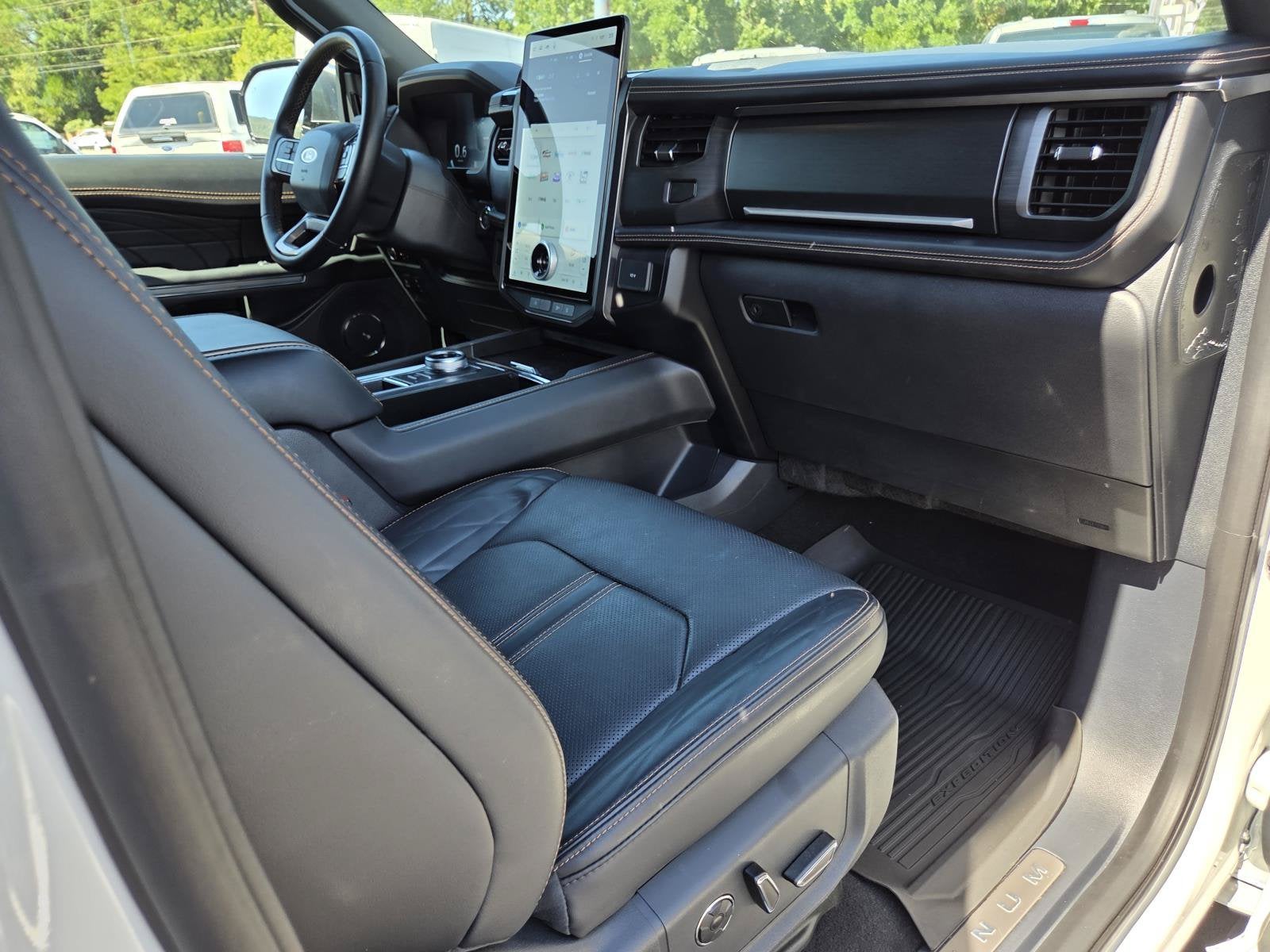 2024 Ford Expedition Platinum