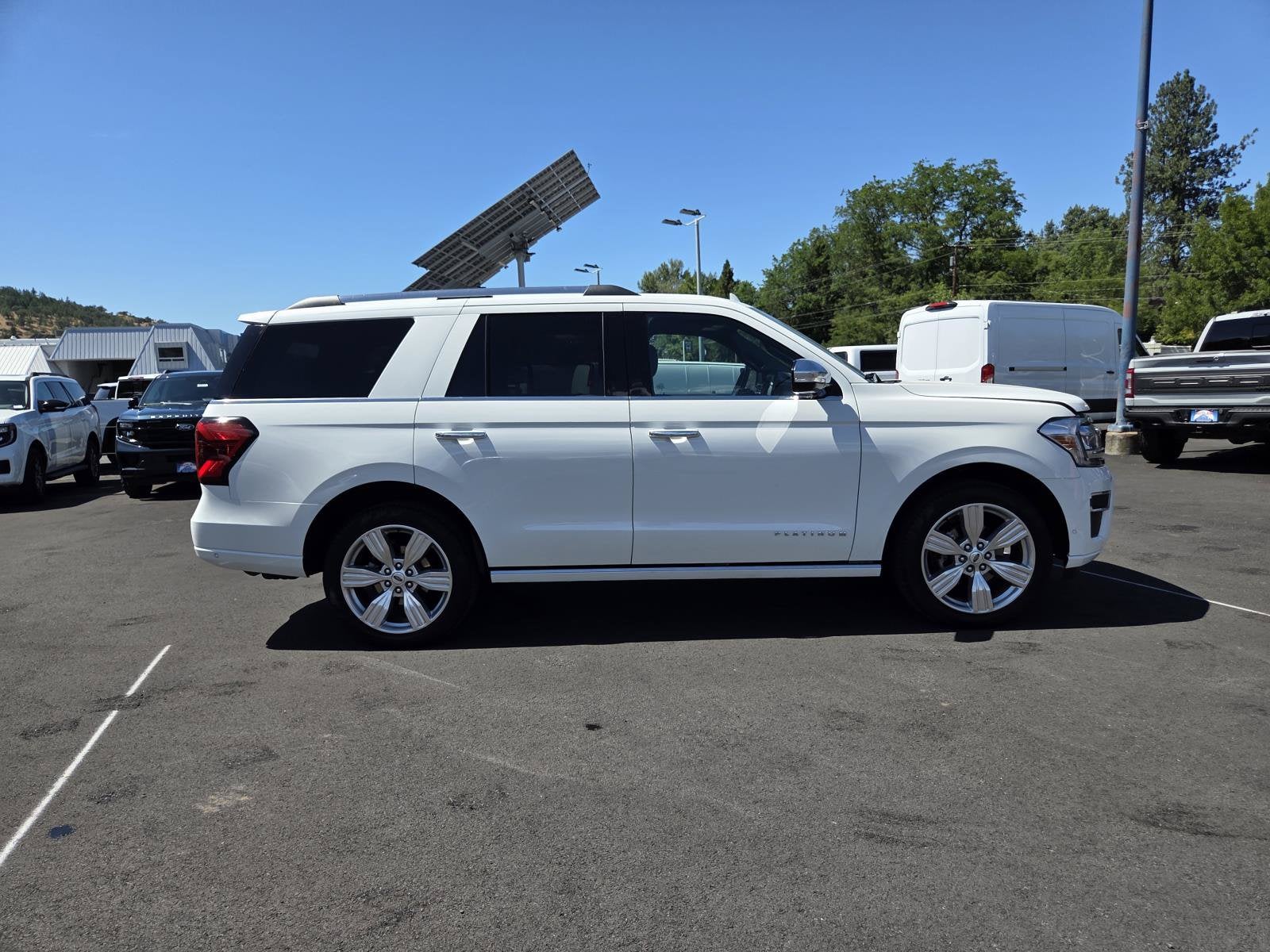 2024 Ford Expedition Platinum