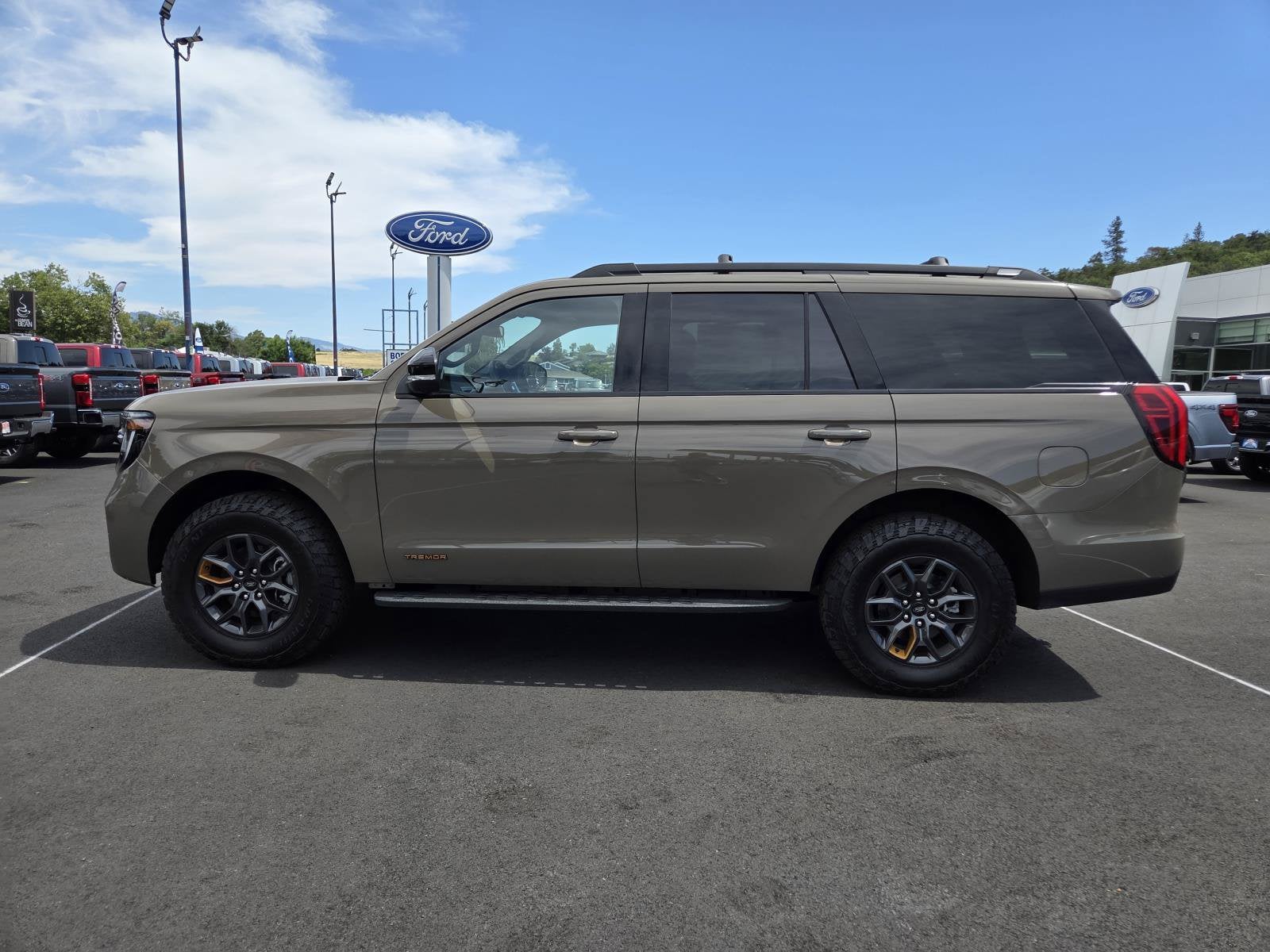 2026 Ford Expedition Tremor