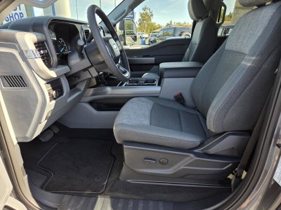 2027 Ford Super Duty F-250 SRW XLT