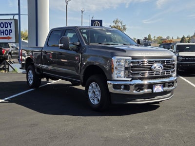 2027 Ford Super Duty F-250 SRW XLT