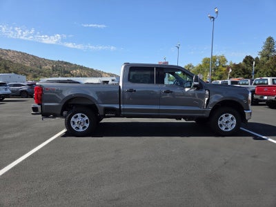 2027 Ford Super Duty F-250 SRW XLT