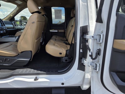 2022 Ford Super Duty F-250 SRW LARIAT