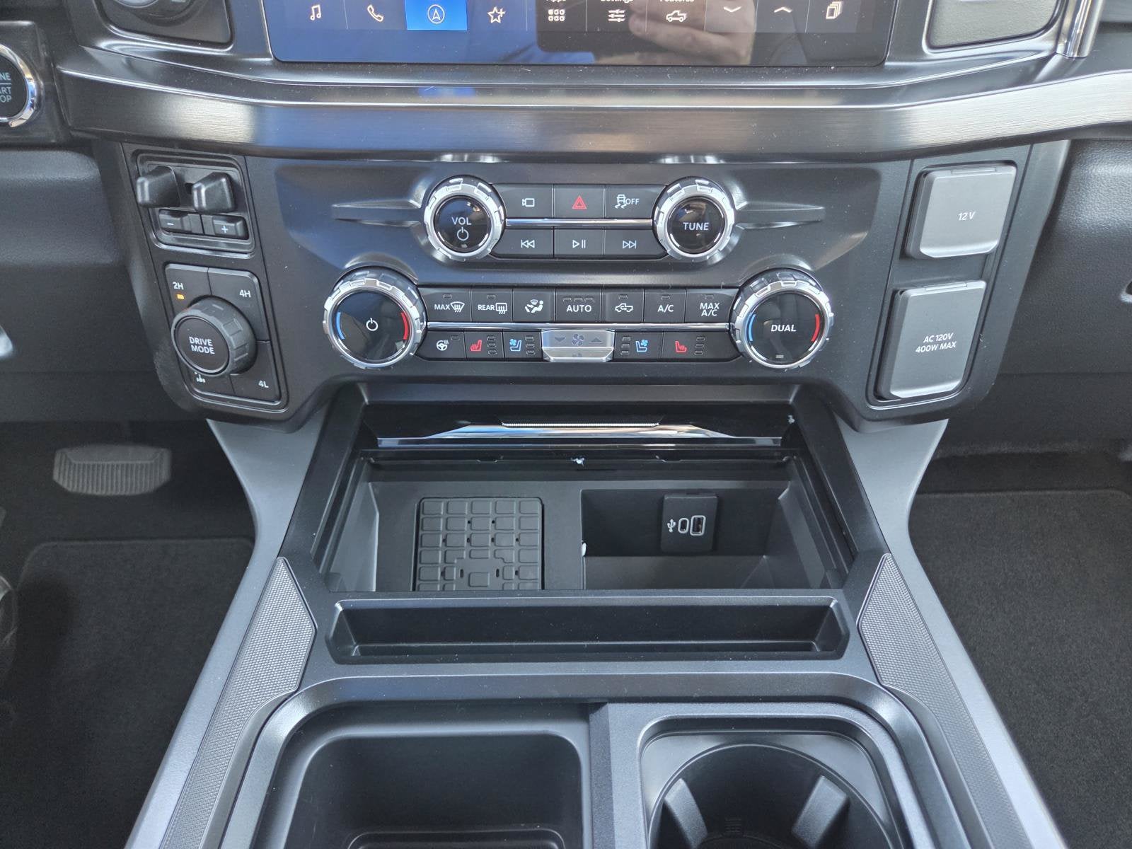 2027 Ford Super Duty F-250 SRW LARIAT