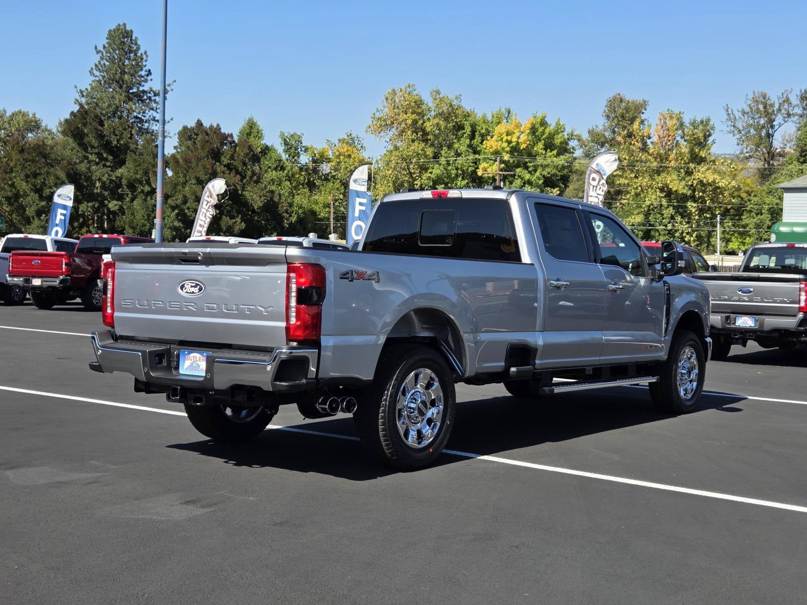 2027 Ford Super Duty F-250 SRW LARIAT