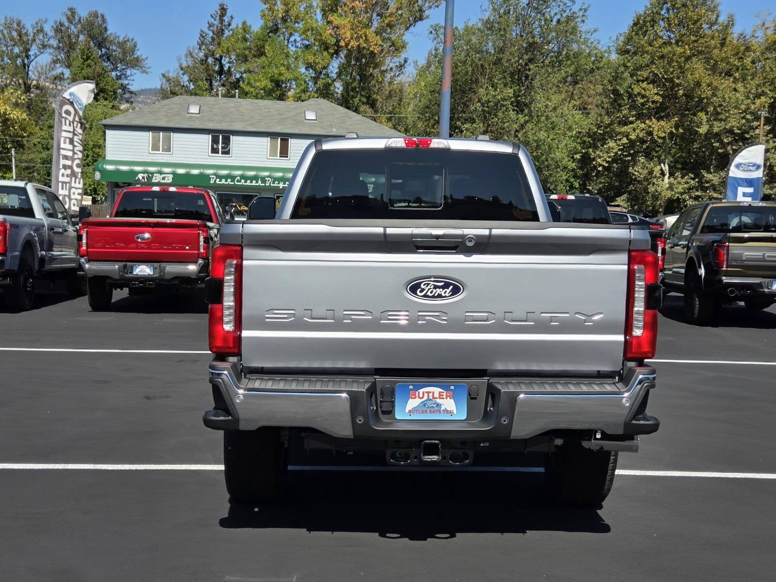 2027 Ford Super Duty F-250 SRW LARIAT