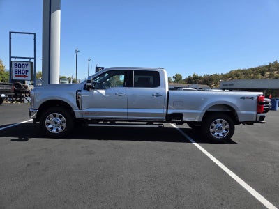 2027 Ford Super Duty F-250 SRW LARIAT