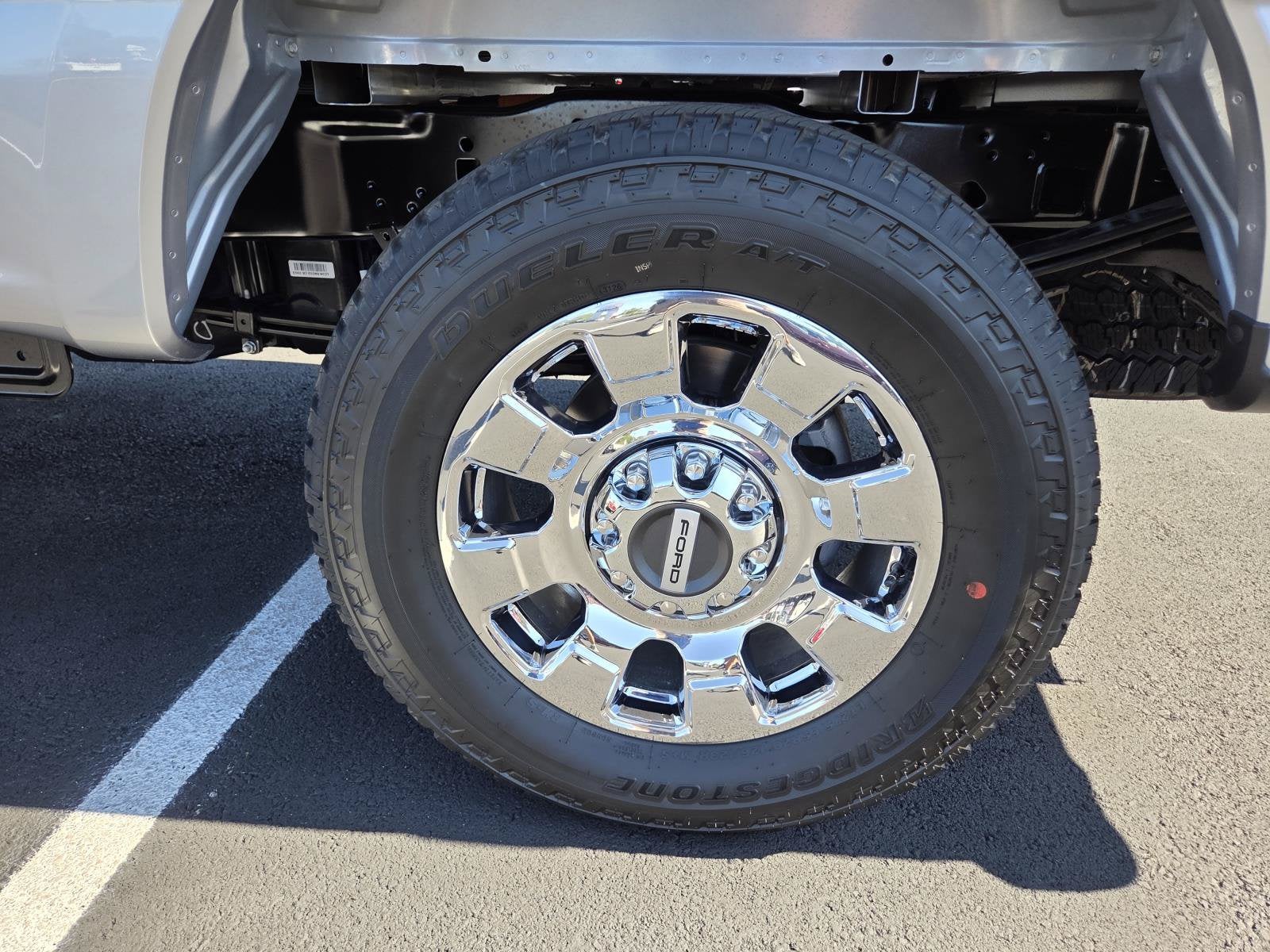 2027 Ford Super Duty F-250 SRW LARIAT