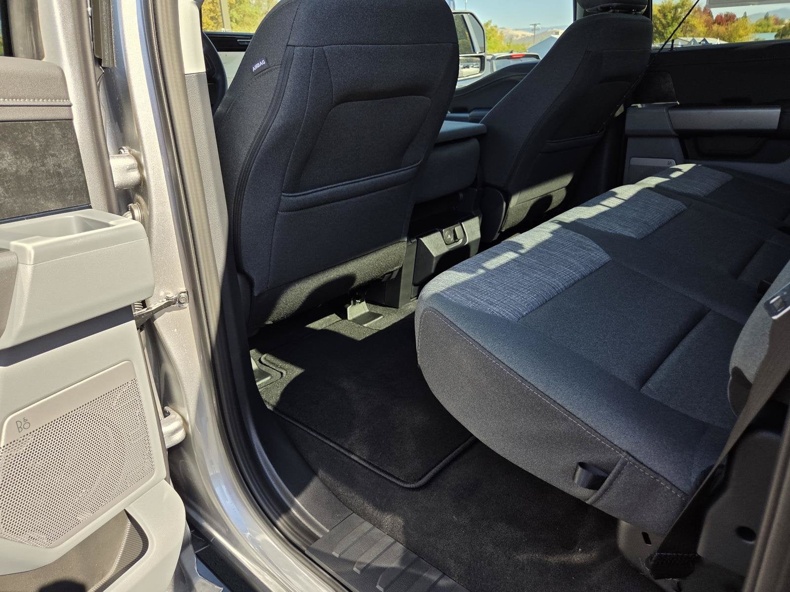 2027 Ford Super Duty F-250 SRW XLT