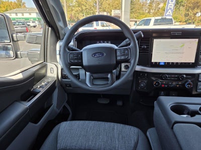 2027 Ford Super Duty F-250 SRW XLT