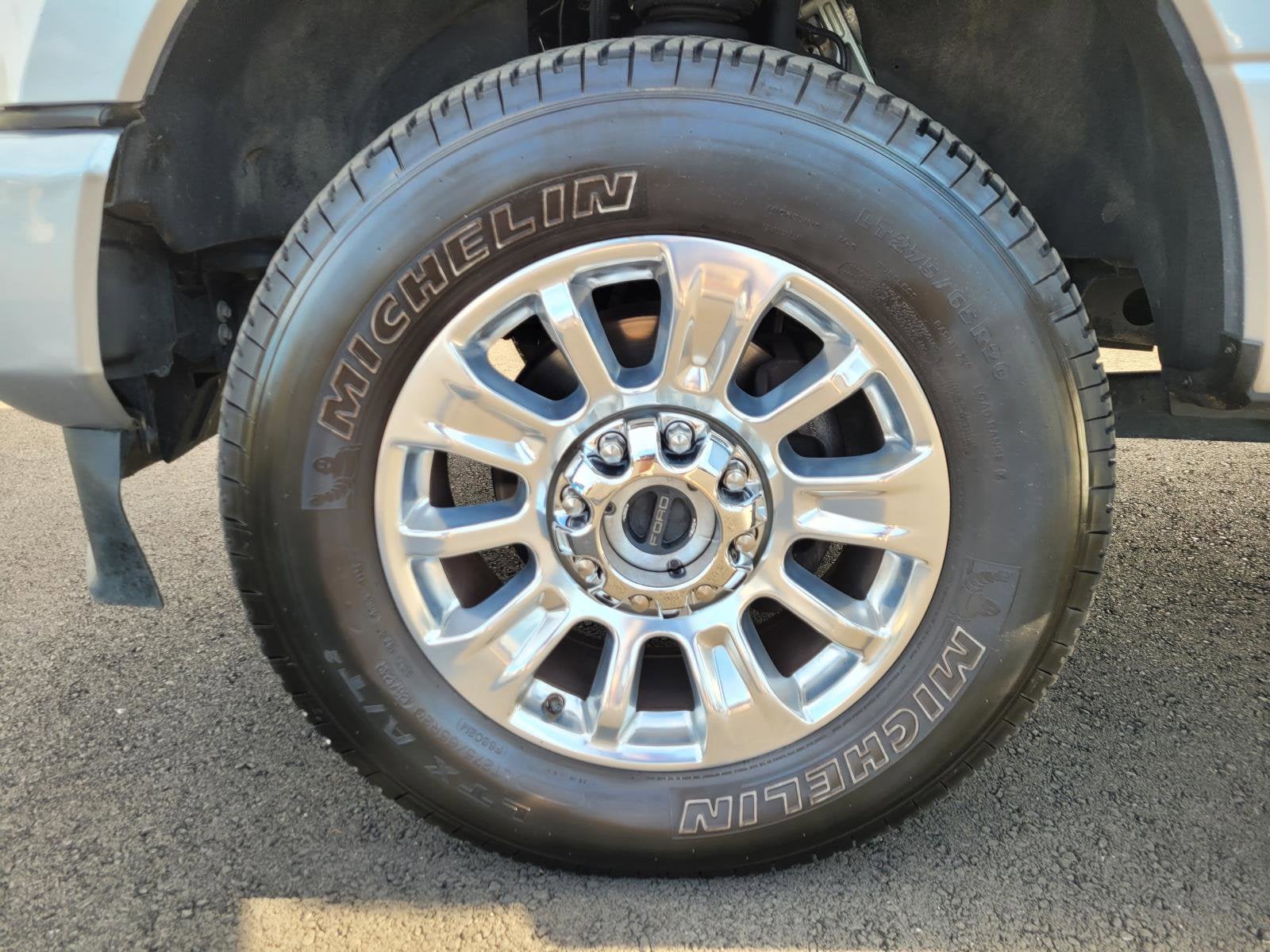 2022 Ford Super Duty F-250 SRW Limited