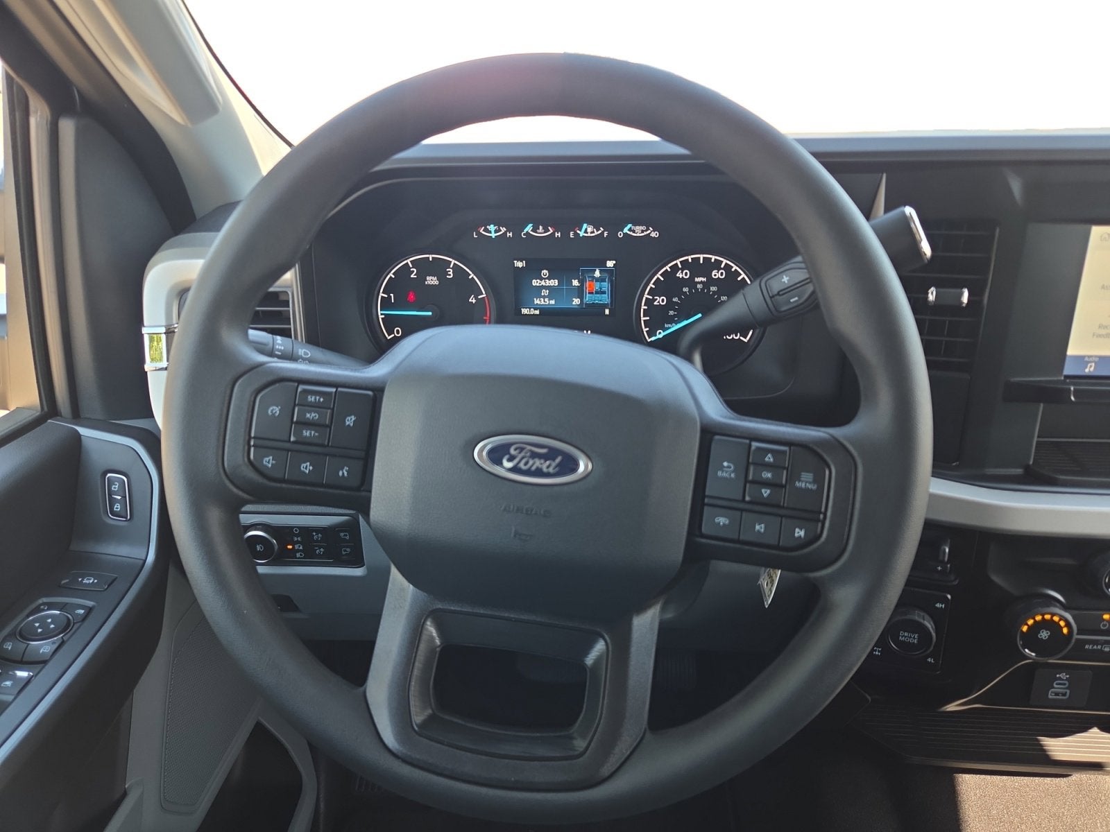 2025 Ford Super Duty F-250 SRW XLT