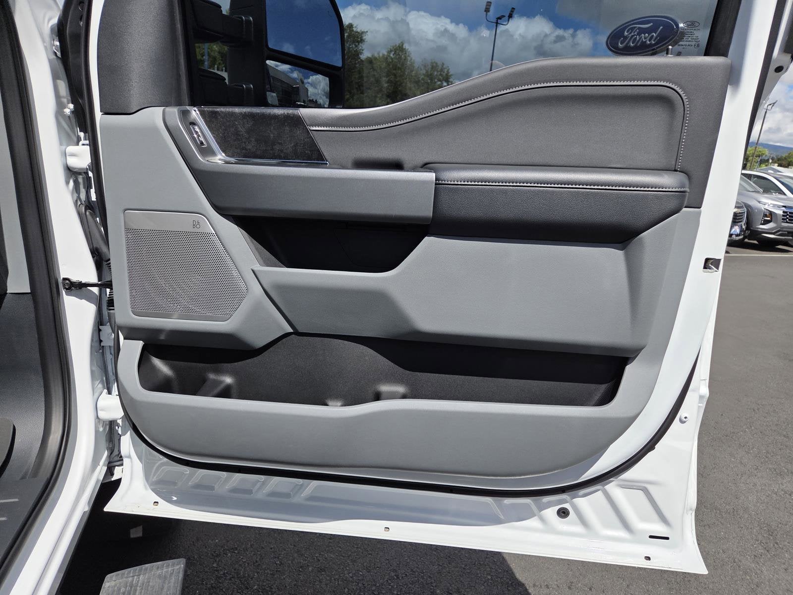 2023 Ford Super Duty F-250 SRW XLT