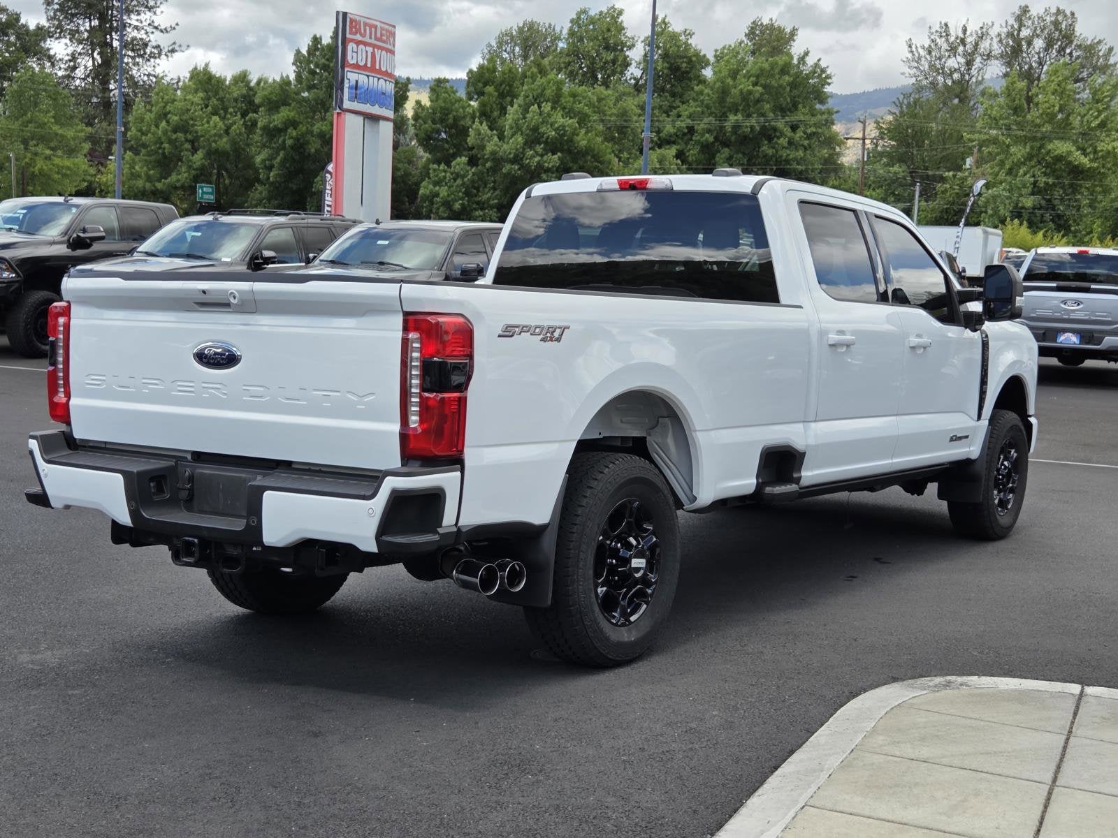 2023 Ford Super Duty F-250 SRW XLT