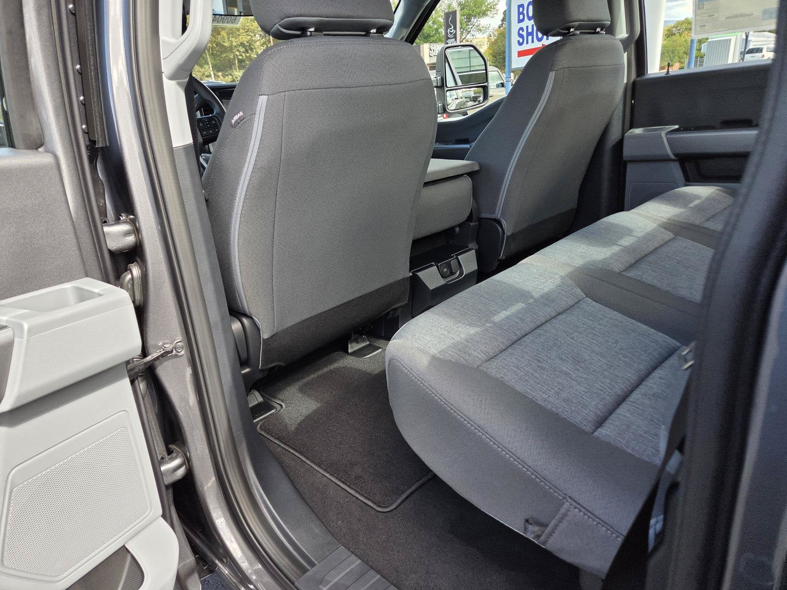 2027 Ford Super Duty F-350 SRW XL