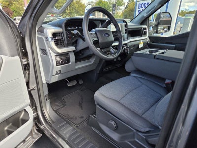 2027 Ford Super Duty F-350 SRW XL