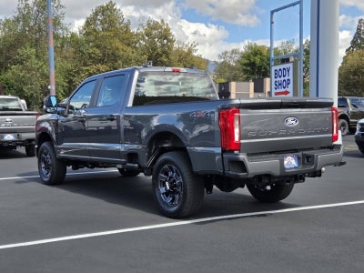 2027 Ford Super Duty F-350 SRW XL