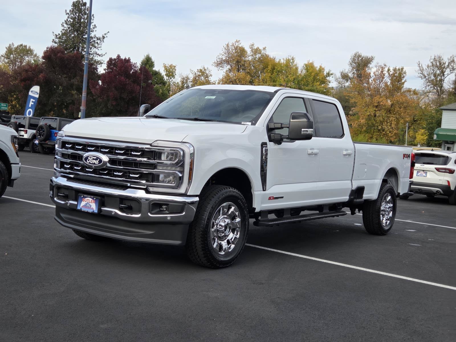 2027 Ford Super Duty F-350 SRW LARIAT
