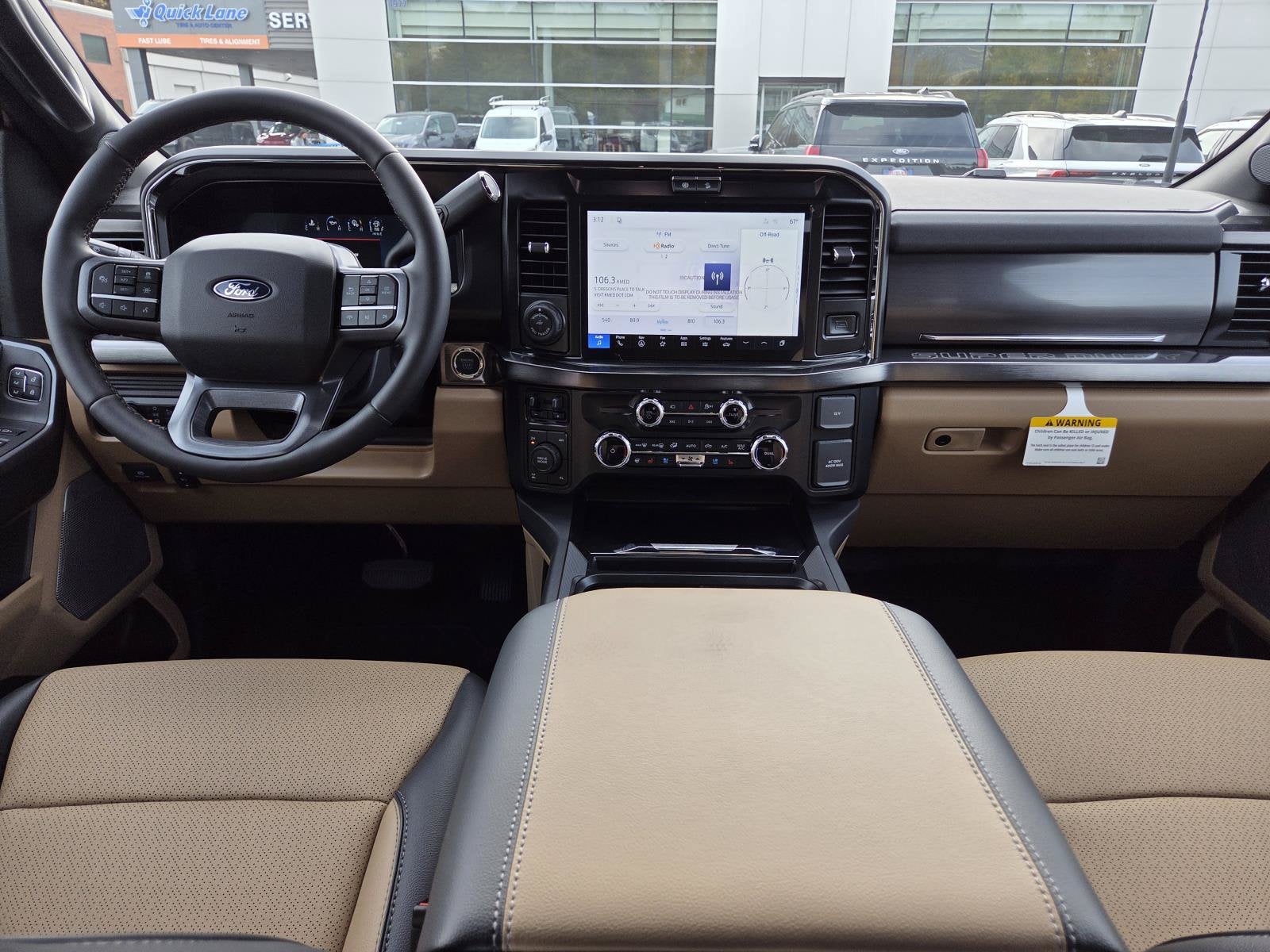 2027 Ford Super Duty F-350 SRW LARIAT