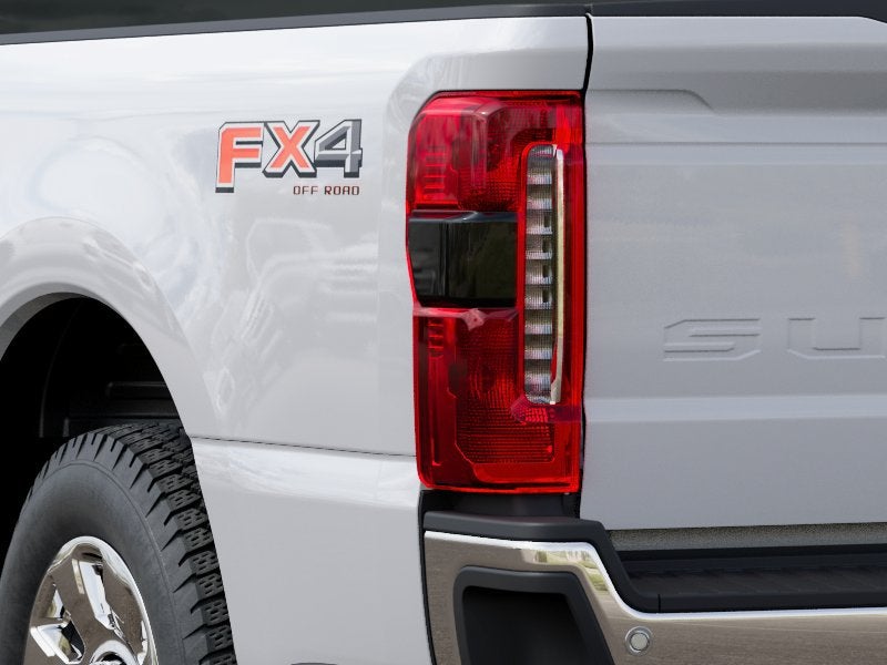 2027 Ford Super Duty F-350 SRW LARIAT