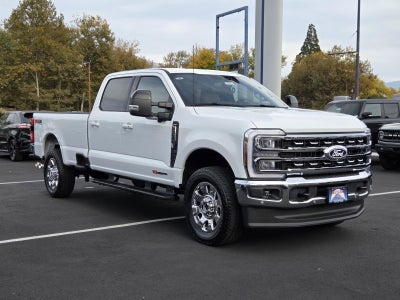 2027 Ford Super Duty F-350 SRW LARIAT
