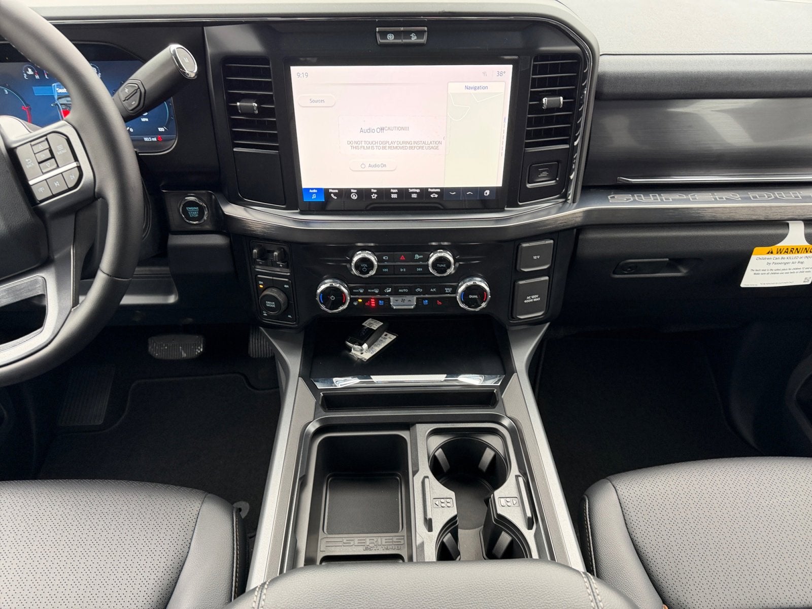 2026 Ford Super Duty F-350 SRW LARIAT