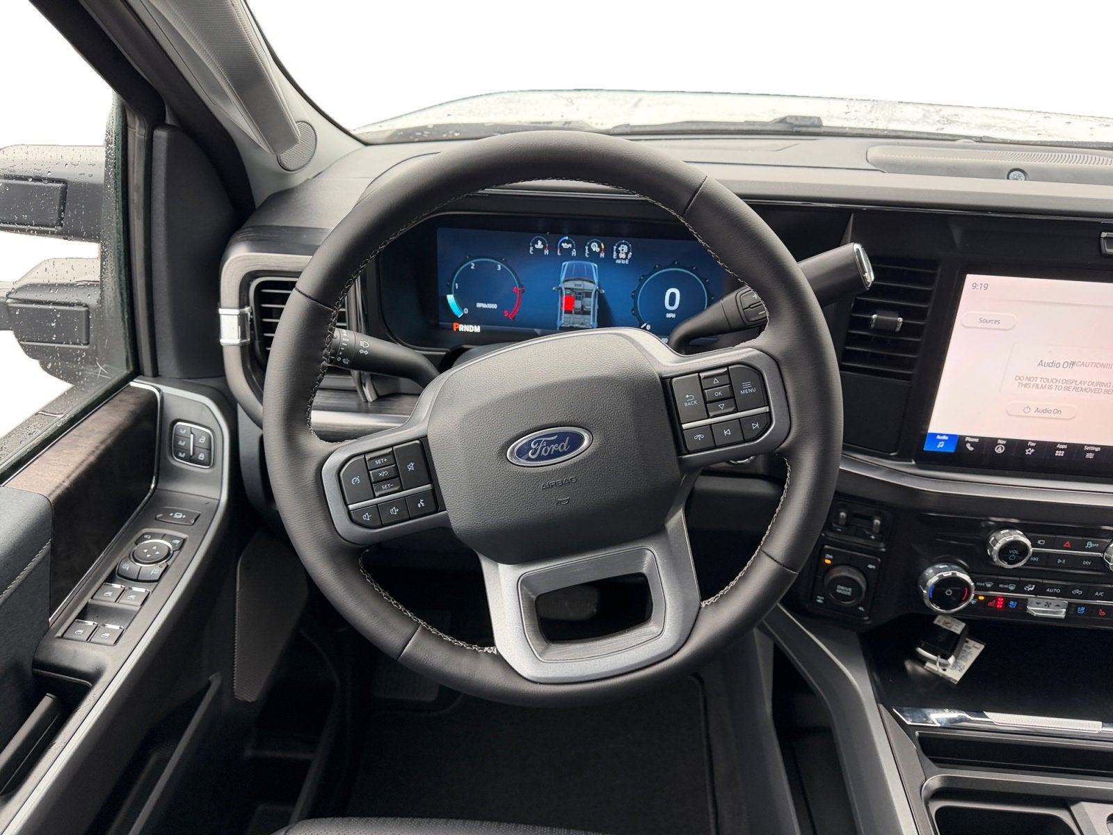 2026 Ford Super Duty F-350 SRW LARIAT