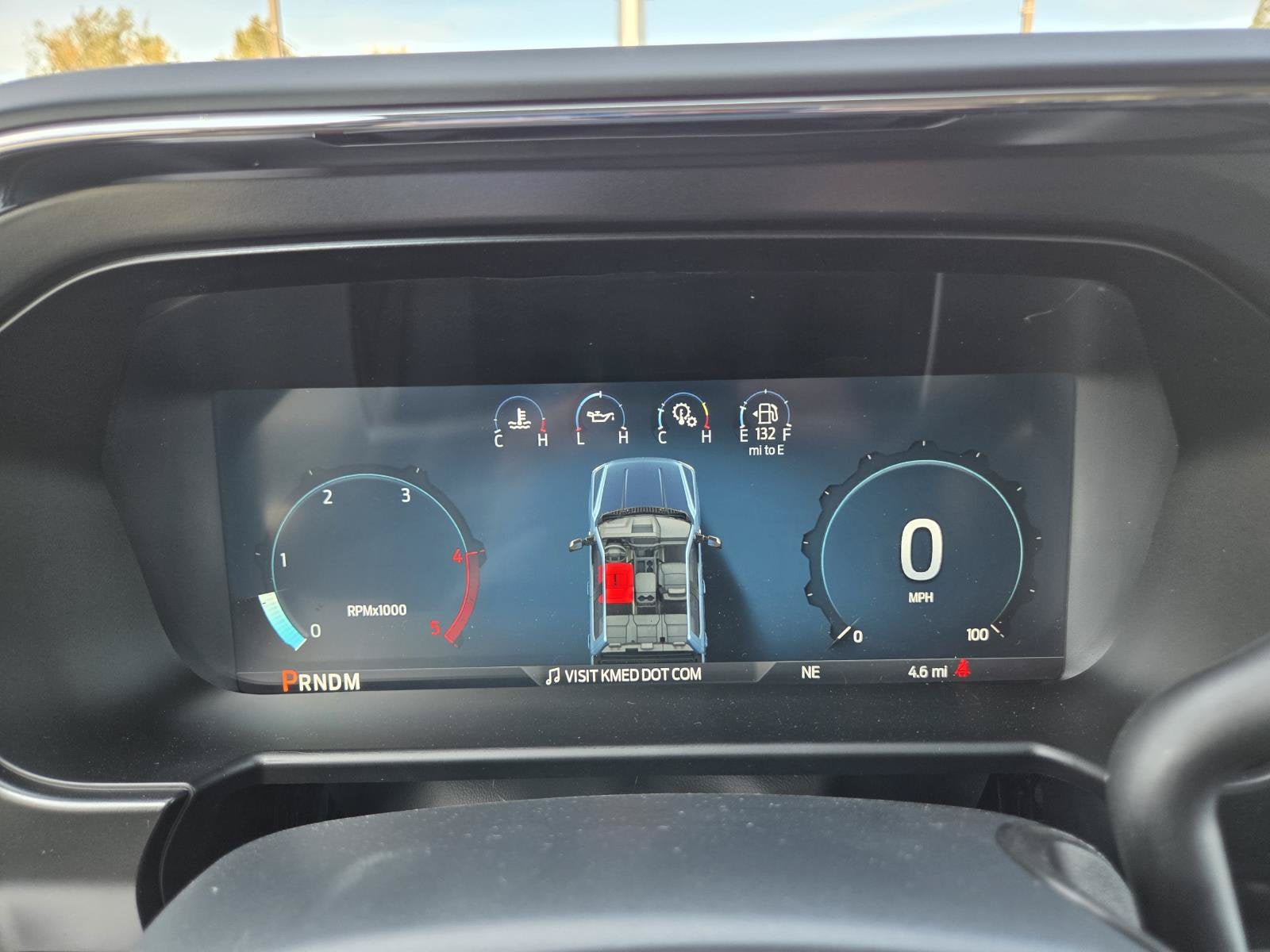 2027 Ford Super Duty F-350 SRW LARIAT