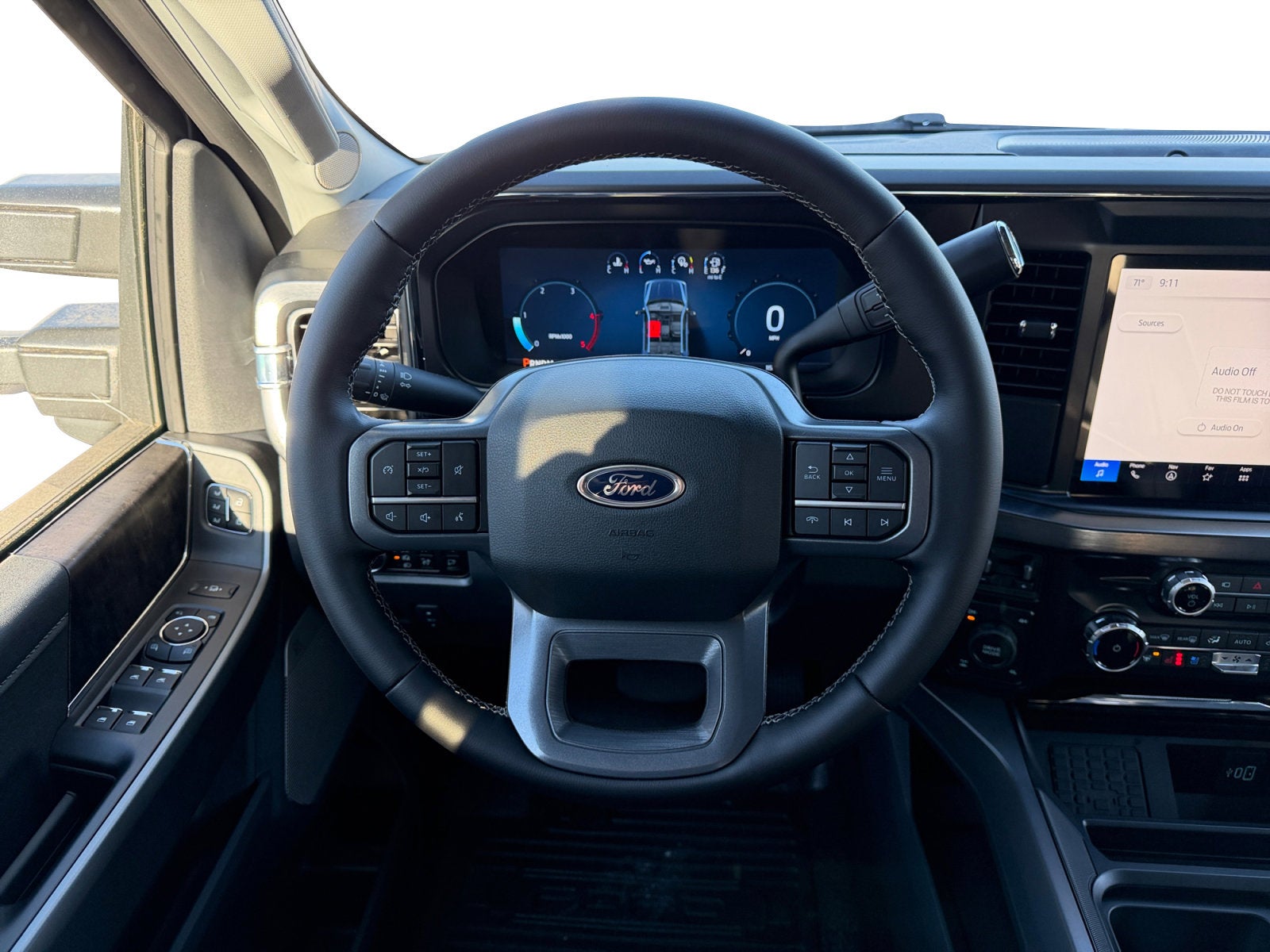 2026 Ford Super Duty F-350 SRW LARIAT