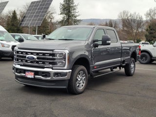 2026 Ford Super Duty F-350 SRW LARIAT