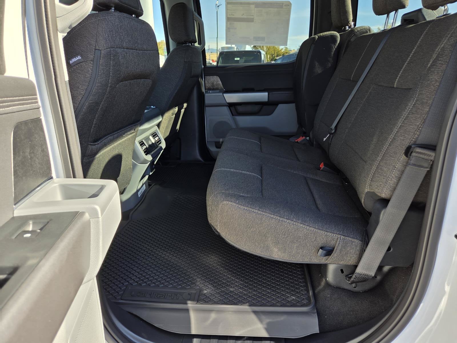 2027 Ford Super Duty F-350 SRW XLT
